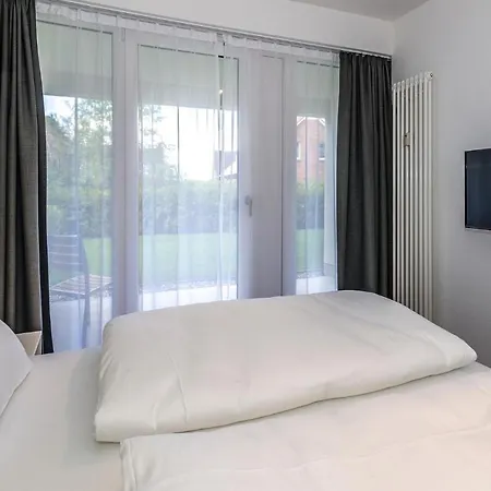 Deichhaeuser Anna Kueste Deichhaeuser Anna Kueste 7-13 * Bensersiel