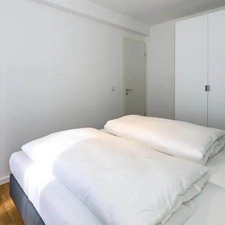 Deichhaeuser Anna Kueste Deichhaeuser Anna Kueste 7-13 *