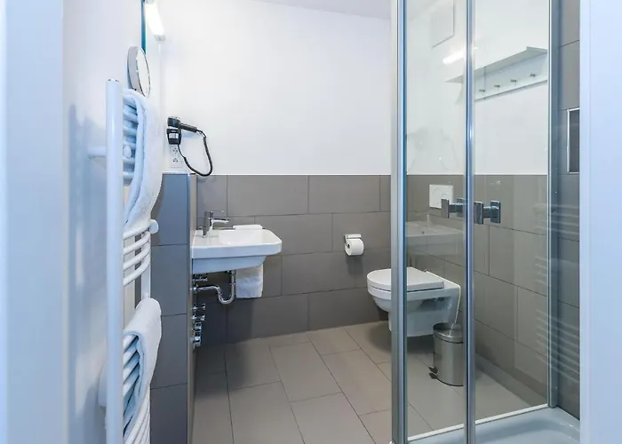 Deichhaeuser Anna Kueste Deichhaeuser Anna Kueste 7-13 * Bensersiel